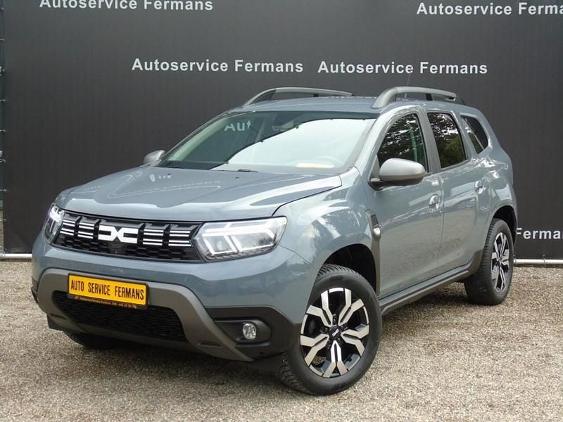 Grijs Gebruikt 2023 Dacia Duster SUV | € 24.950 (Eerlijke prijs) - Afbeelding 1/4