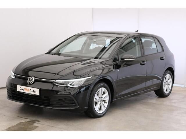 Zwart Occasion 2022 VW Golf VIII Life Hatchback | € 26.780 (Eerlijke prijs) - Afbeelding 1/4