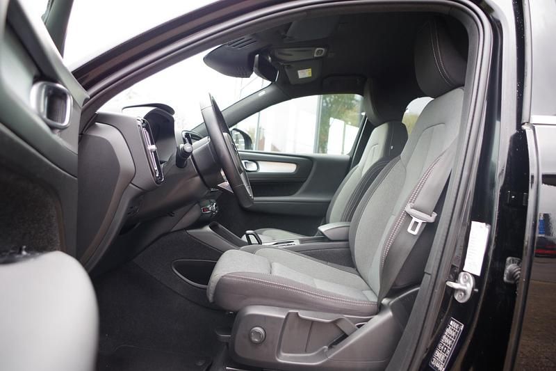 Occasion Volvo XC40 Inscription 211 PK (155 kW) 2023 Zwart SUV