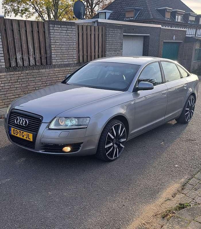 Grijs Gebruikt 2005 Audi A6 Proline Sedan | € 1.500 (Super prijs) - Afbeelding 1/4