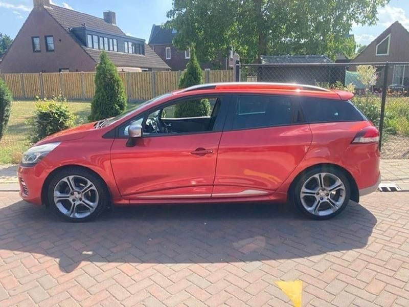 Rood Gebruikt 2014 Renault Clio GrandTour GT Stationwagen | € 9.500 (Goede deal) - Afbeelding 1/4