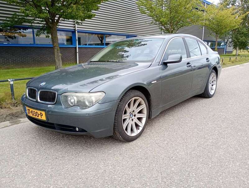 Gebruikt 2001 BMW 745 Sedan | € 3.950 - Afbeelding 1/4