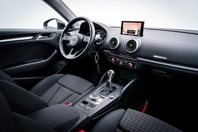 Occasion Audi A3 Sport 116 PK (85 kW) 2019 Zwart Sedan