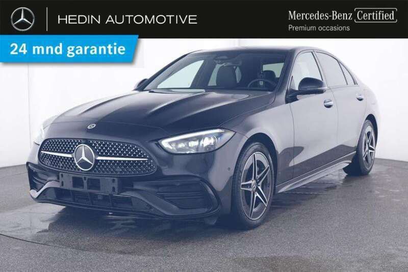 Zwart Gebruikt 2024 Mercedes C300e Business Sedan | € 54.900 (Eerlijke prijs) - Afbeelding 1/3