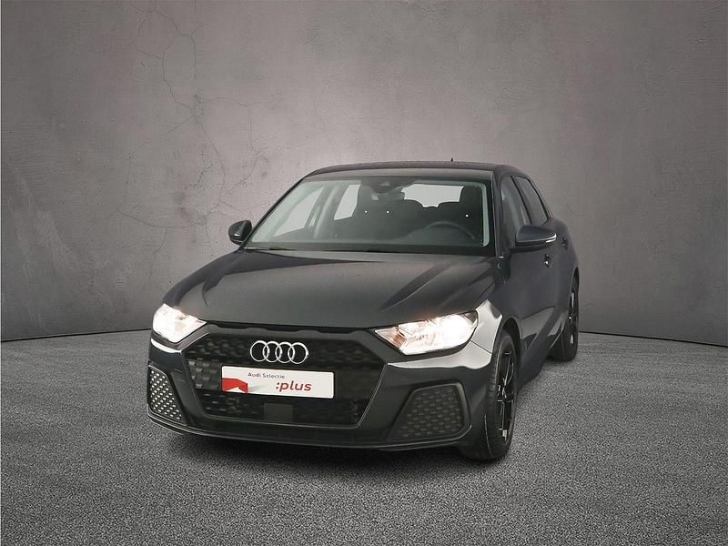 Grijs Occasion 2024 Audi A1 Sportback Proline Hatchback | € 23.900 (Eerlijke prijs) - Afbeelding 1/4