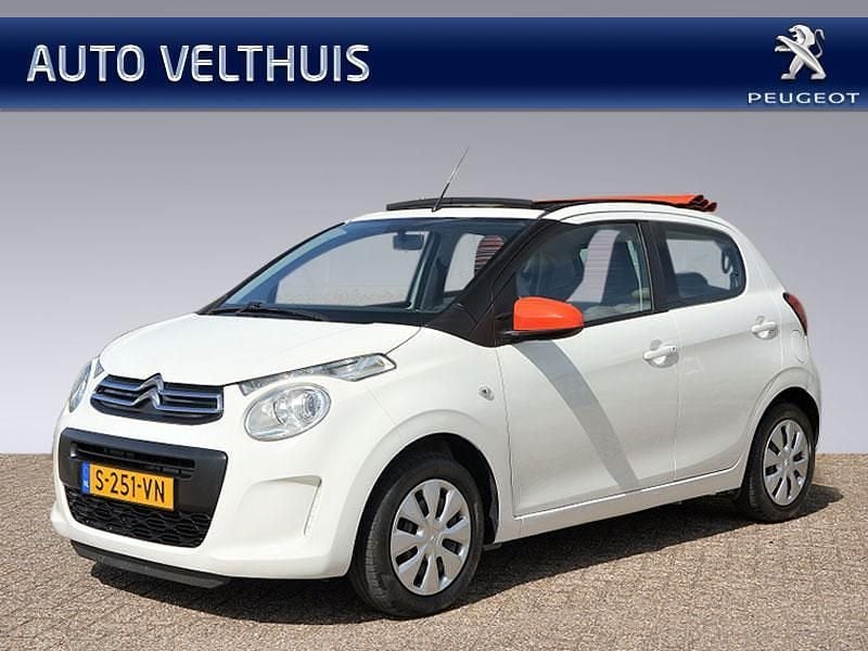 Wit Gebruikt 2015 Citroën C1 Feel Hatchback | € 7.950 (Eerlijke prijs) - Afbeelding 1/4