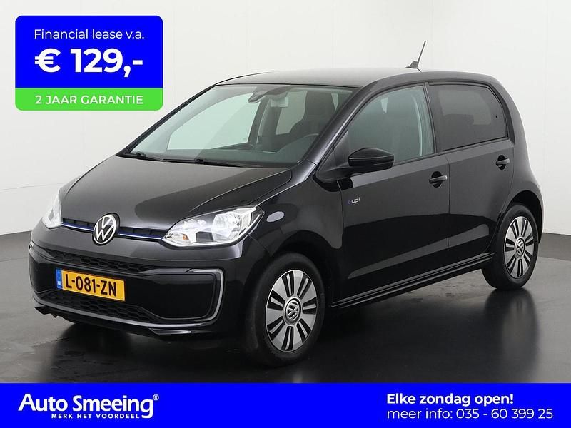 Deep black pearl Occasion 2017 VW e-up! Hatchback | € 10.495 (Eerlijke prijs) - Afbeelding 1/4