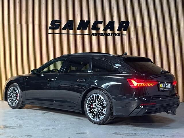 Occasion Audi A6 Competition 367 PK (269 kW) 2022 Zwart (metallic) Stationwagen