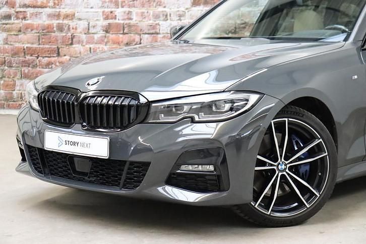 Occasion BMW 320 Executive 184 PK (135 kW) 2020 Grijs (metallic) Stationwagen