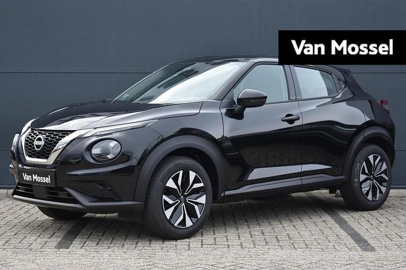 Zwart Gebruikt 2025 Nissan Juke Acenta SUV | € 27.940 (Duur) - Afbeelding 1/4