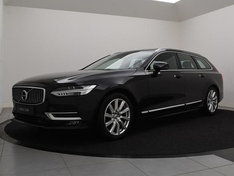 Zwart Gebruikt 2020 Volvo V90 Inscription Stationwagen | € 31.495 (Iets duurder) - Afbeelding 1/4