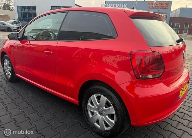 Occasion VW Polo 60 PK (44 kW) 2010 Rood Hatchback