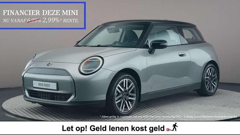 Grijs Nieuw 2024 Mini Cooper Classic Hatchback | € 29.990 (Eerlijke prijs) - Afbeelding 1/4