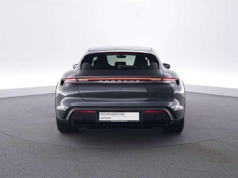Occasion Porsche Taycan Cross Turismo 280 kW (381 PK) 2023 Grijs Sedan