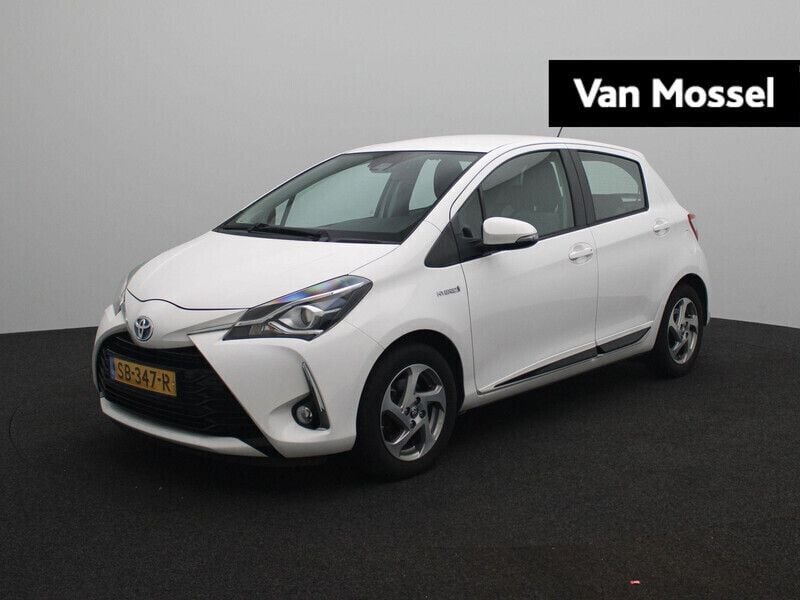 Wit Gebruikt 2017 Toyota Yaris Hybrid Design Hatchback | € 15.395 (Eerlijke prijs) - Afbeelding 1/3