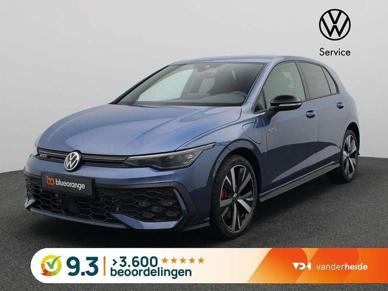 Blauw Nieuw 2025 VW Golf VIII GTE Hatchback | € 42.250 (Goede deal) - Afbeelding 1/3
