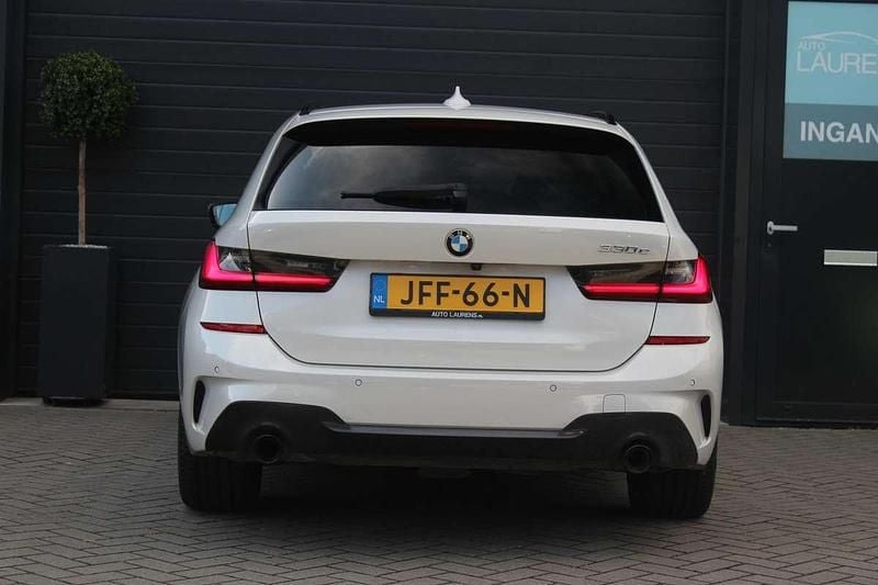 Occasion BMW 330e M Sport 292 PK (214 kW) 2021 Wit Stationwagen