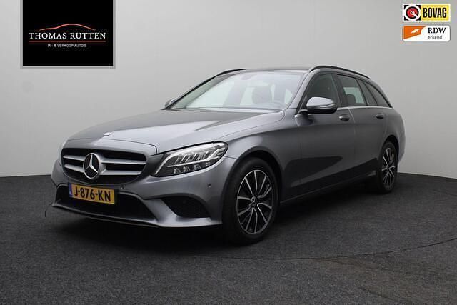 Grijs Gebruikt 2018 Mercedes C220 Business Stationwagen | € 13.450 (Goede deal) - Afbeelding 1/4