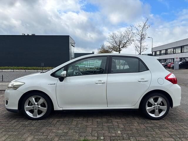 Wit Gebruikt 2011 Toyota Auris Business Edition Hatchback | € 6.990 (Eerlijke prijs) - Afbeelding 1/4