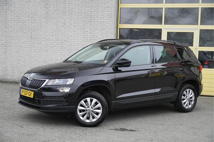 Occasion Skoda Karoq Business Line 112 PK (82 kW) 2022 Zwart SUV