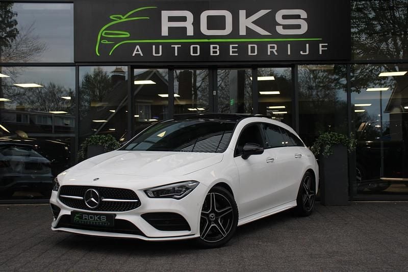 Wit Gebruikt 2019 Mercedes CLA250 Shooting Brake Premium Plus Stationwagen | € 30.950 (Eerlijke prijs) - Afbeelding 1/4