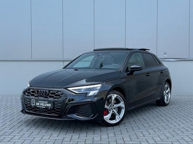 Zwart Gebruikt 2021 Audi A3 Sportback S-Line Hatchback | € 32.950 (Eerlijke prijs) - Afbeelding 1/4