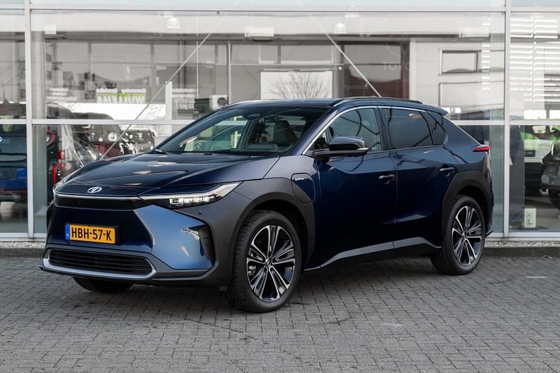 Blauw Gebruikt 2025 Toyota bZ4X Premium SUV | € 46.049 (Eerlijke prijs) - Afbeelding 1/1