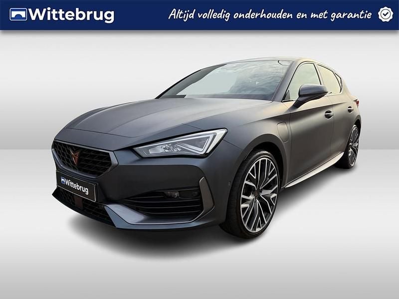 Grijs Gebruikt 2021 Cupra Leon VZ Hatchback | € 26.450 (Eerlijke prijs) - Afbeelding 1/3