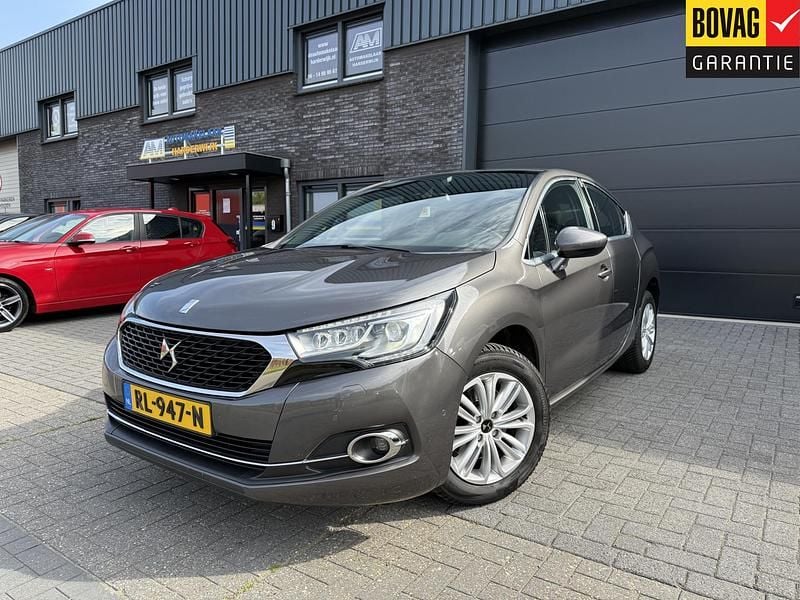 Grijs Gebruikt 2018 DS Automobiles DS4 Chic Hatchback | € 10.950 (Super prijs) - Afbeelding 1/4
