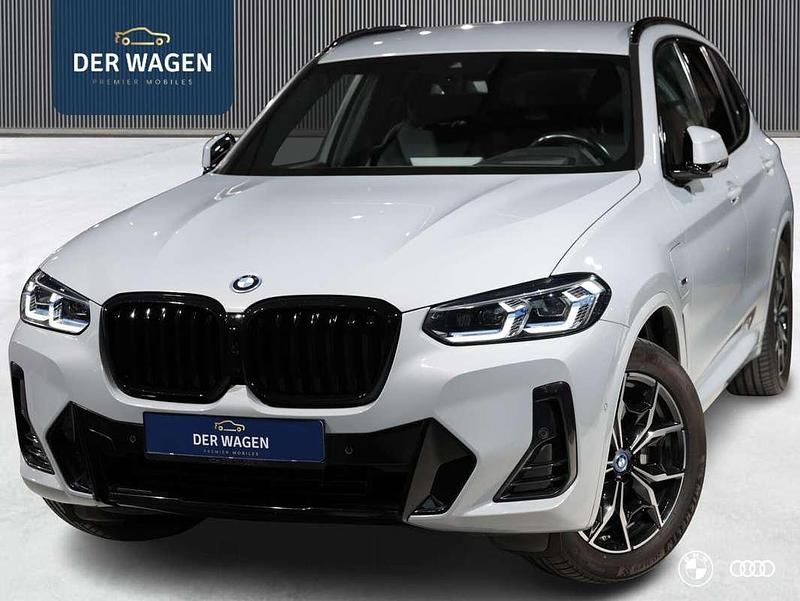 Grijs (metallic) Gebruikt 2022 BMW X3 M Sport SUV | € 46.900 (Eerlijke prijs) - Afbeelding 1/4