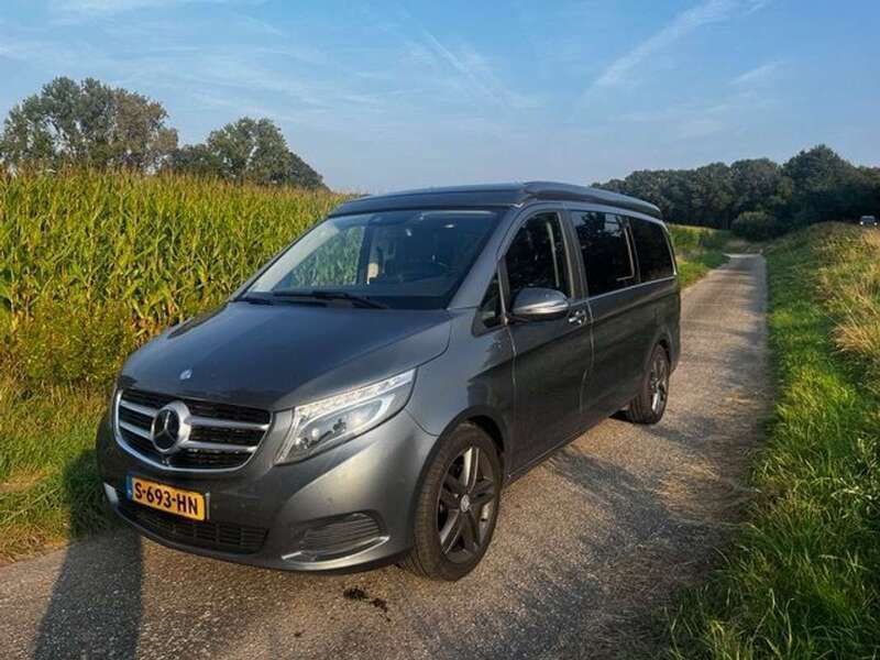 Grijs Gebruikt 2017 Mercedes V250 Marco Polo MPV | € 46.000 - Afbeelding 1/4