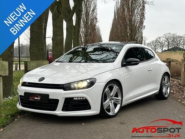 Wit Gebruikt 2011 VW Scirocco R Coupé | € 16.950 - Afbeelding 1/4
