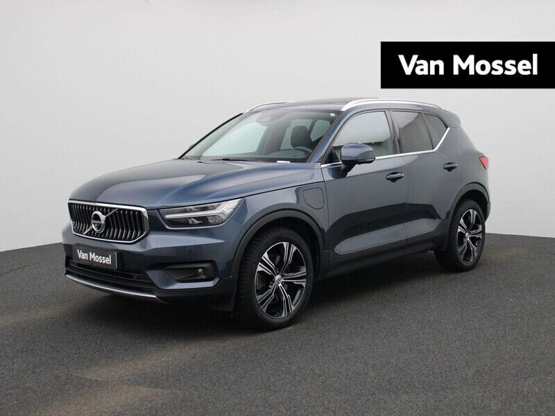 Blauw Gebruikt 2021 Volvo XC40 Inscription SUV | € 32.900 (Eerlijke prijs) - Afbeelding 1/4