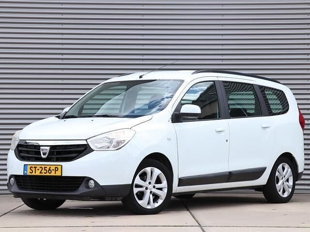 Wit Gebruikt 2012 Dacia Lodgy MPV | € 2.450 (Eerlijke prijs) - Afbeelding 1/4