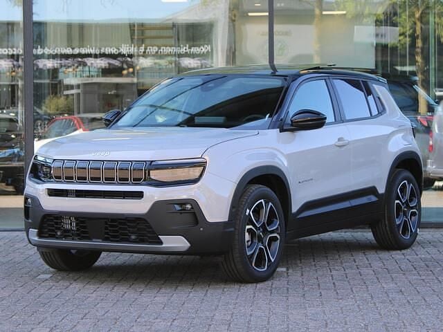 Nieuw Jeep Avenger Summit 110 PK (80 kW) 2026 Grijs SUV