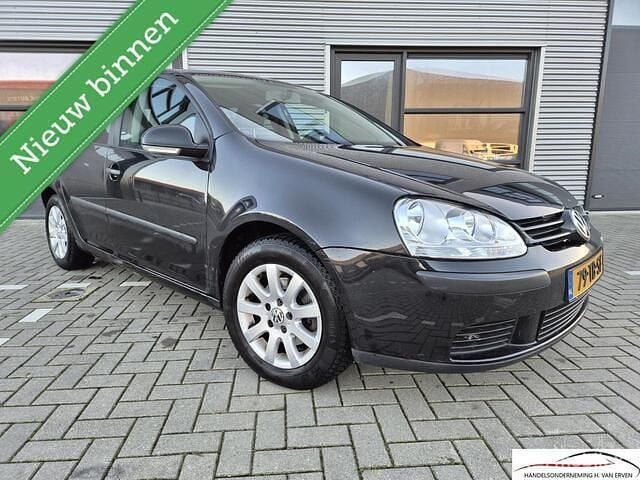 Zwart Gebruikt 2006 VW Golf V Hatchback | € 900 (Super prijs) - Afbeelding 1/4