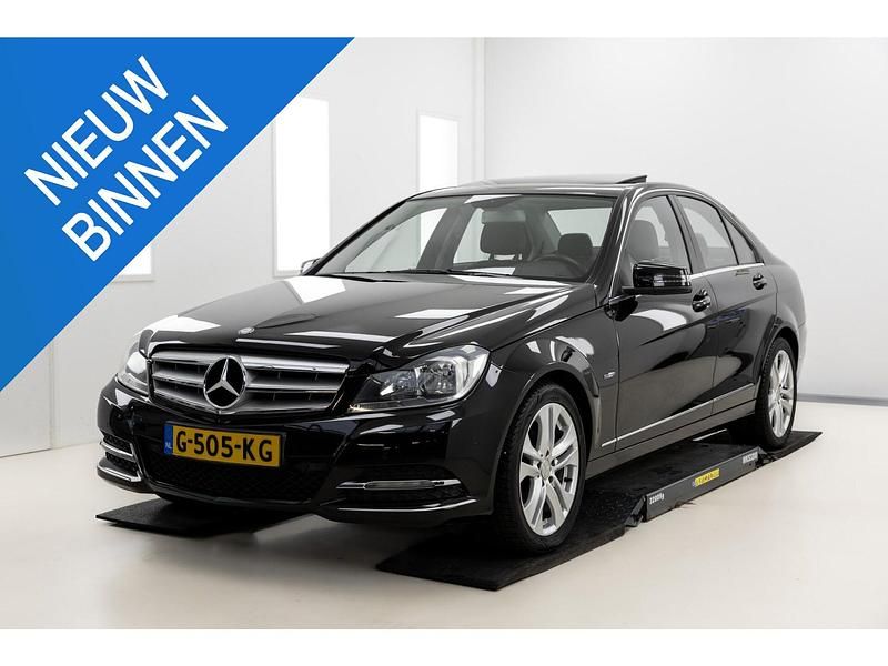 Zwart Gebruikt 2012 Mercedes C180 Avantgarde Sedan | € 10.950 (Eerlijke prijs) - Afbeelding 1/4