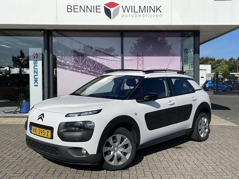Wit Gebruikt 2018 Citroën C4 Cactus Feel Hatchback | € 11.990 (Eerlijke prijs) - Afbeelding 1/4