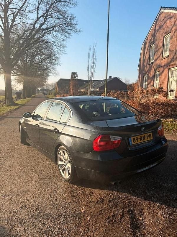 Occasion BMW 325 217 PK (159 kW) 2005