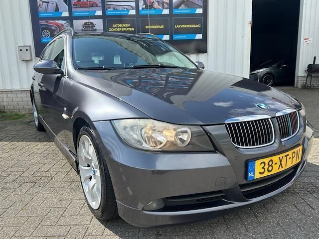 Occasion BMW 325 218 PK (160 kW) 2007 Grijs Stationwagen