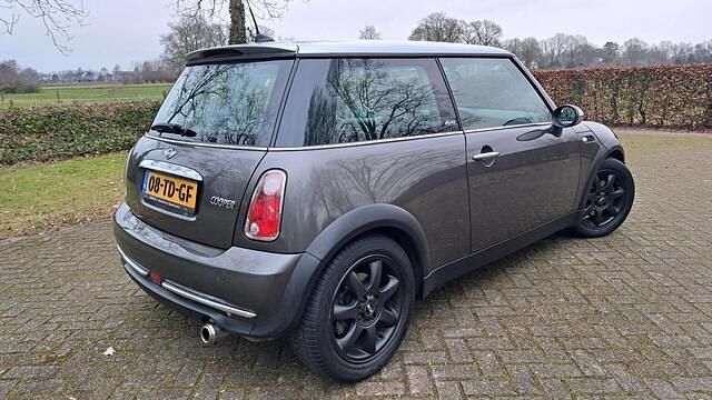 Occasion Mini Cooper 116 PK (85 kW) 2006 Grijs (metallic) Hatchback