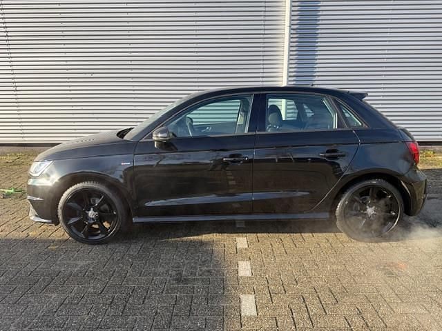 Occasion Audi A1 Sportback S-Line 95 PK (69 kW) 2016 Zwart Hatchback