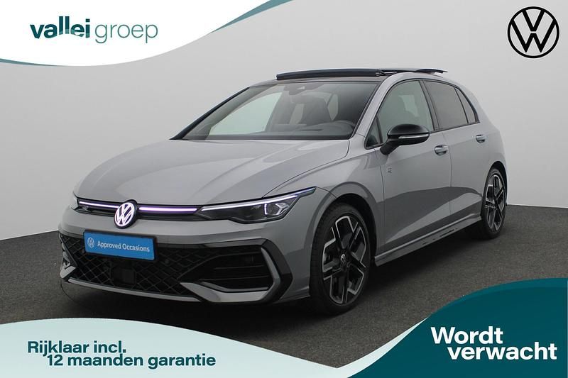 Grijs Gebruikt 2024 VW Golf VIII R-line Hatchback | € 45.900 - Afbeelding 1/4