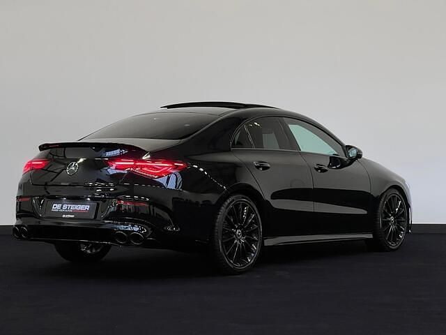 Occasion Mercedes CLA250 AMG 218 PK (160 kW) 2021 Zwart Sedan