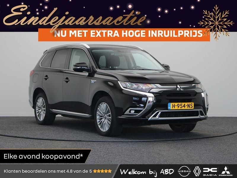Zwart Gebruikt 2020 Mitsubishi Outlander SUV | € 21.945 (Eerlijke prijs) - Afbeelding 1/3