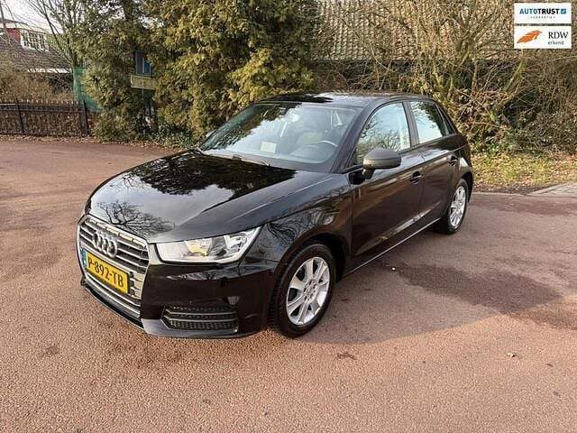 Occasion Audi A1 Sportback Design 95 PK (69 kW) 2016 Zwart Hatchback