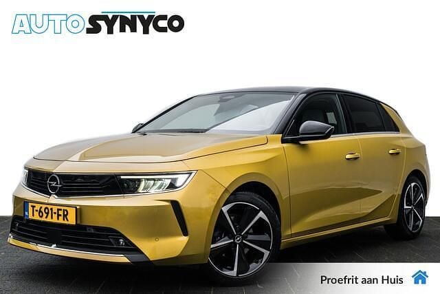 Geel Gebruikt 2023 Opel Astra Business Elegance Hatchback | € 22.900 (Eerlijke prijs) - Afbeelding 1/4