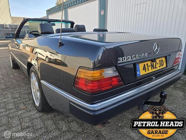 Occasion Mercedes E300 220 PK (161 kW) 1993 Zwart Cabriolet