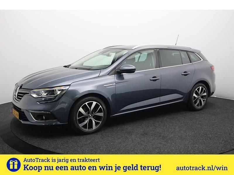 Grijs Gebruikt 2020 Renault Mégane GrandTour Bose Edition Stationwagen | € 18.345 (Eerlijke prijs) - Afbeelding 1/4