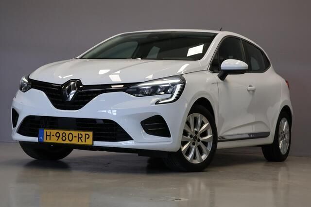 Wit Gebruikt 2020 Renault Clio V Intens Hatchback | € 13.495 (Eerlijke prijs) - Afbeelding 1/4